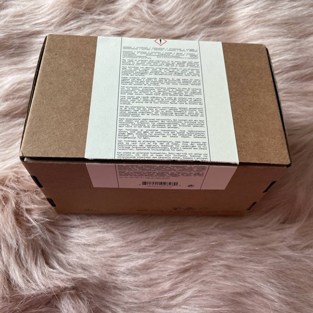 Le Labo Candle Box - Picture 3 of 4